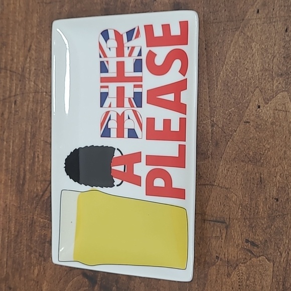 Crate&Barrel Set of 3 Beer from Around the World Plates Man Cave Decor - Picture 6 of 8